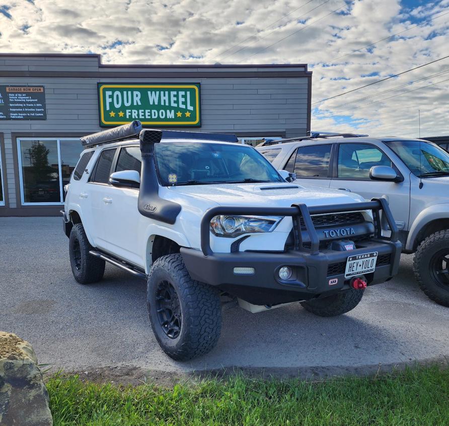 4RUNNER '10-2023