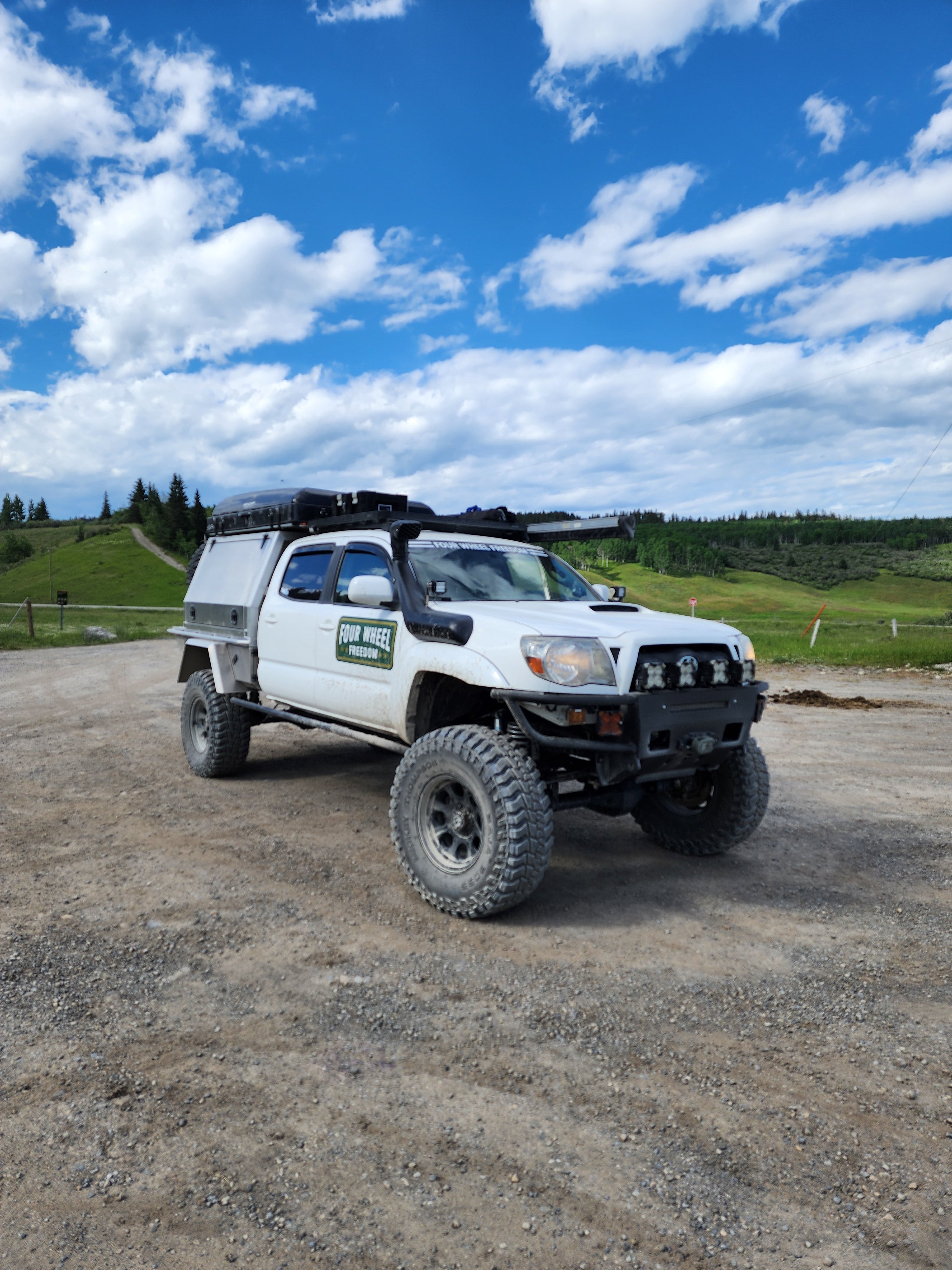 TACOMA '05-15