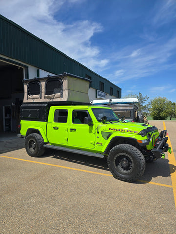 Yucca-Pac Safari 1/4 truck Base camper